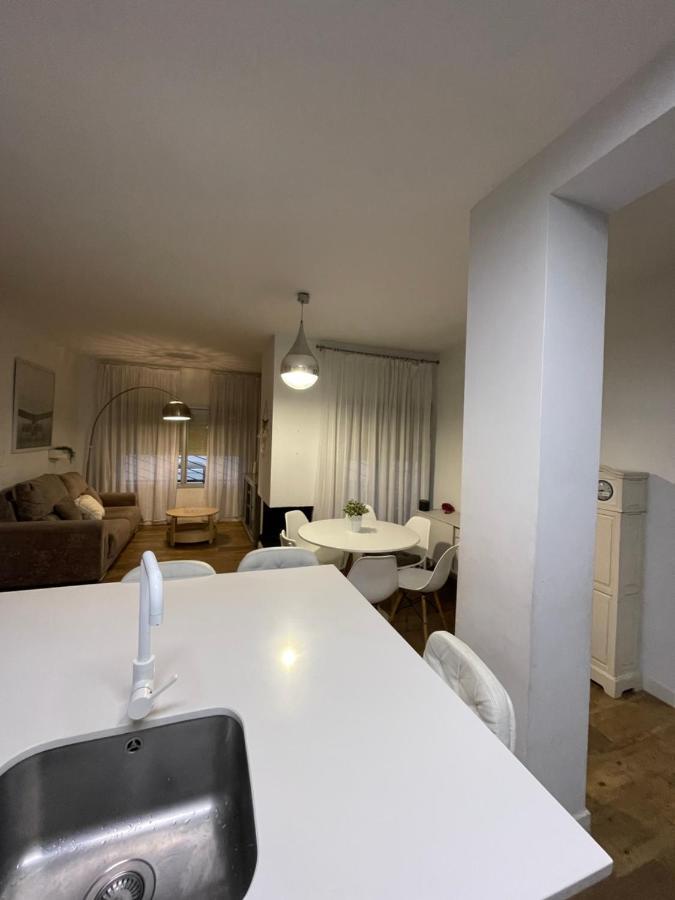 Mediterranean House - Habitaciones Privadas En Casa Compartida Mairena del Aljarafe Luaran gambar