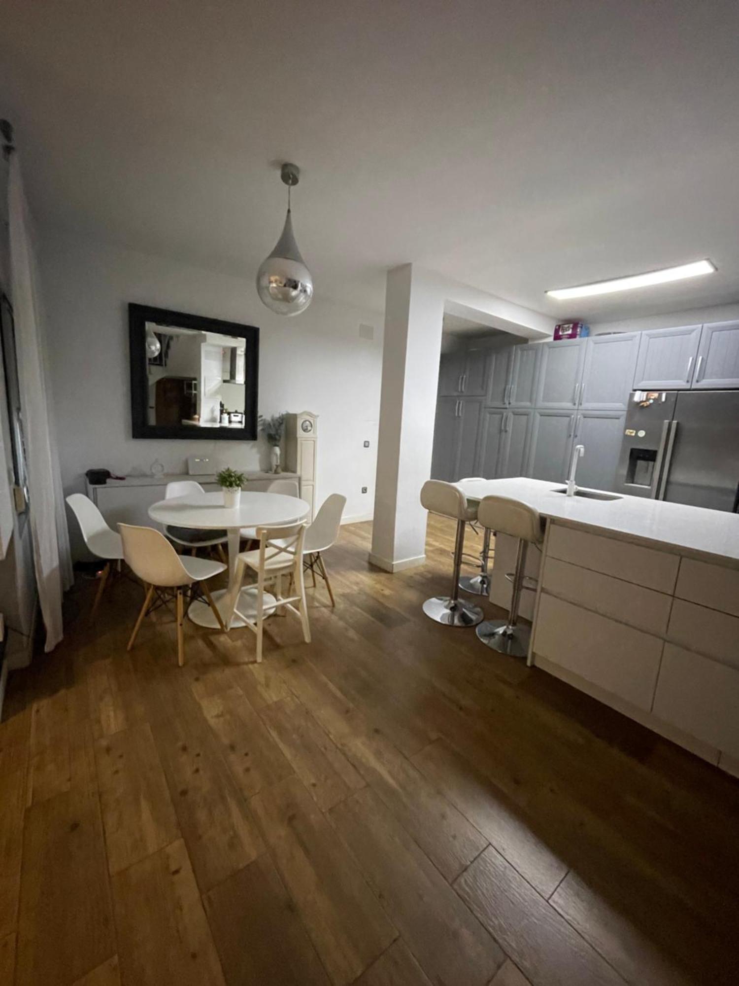 Mediterranean House - Habitaciones Privadas En Casa Compartida Mairena del Aljarafe Luaran gambar